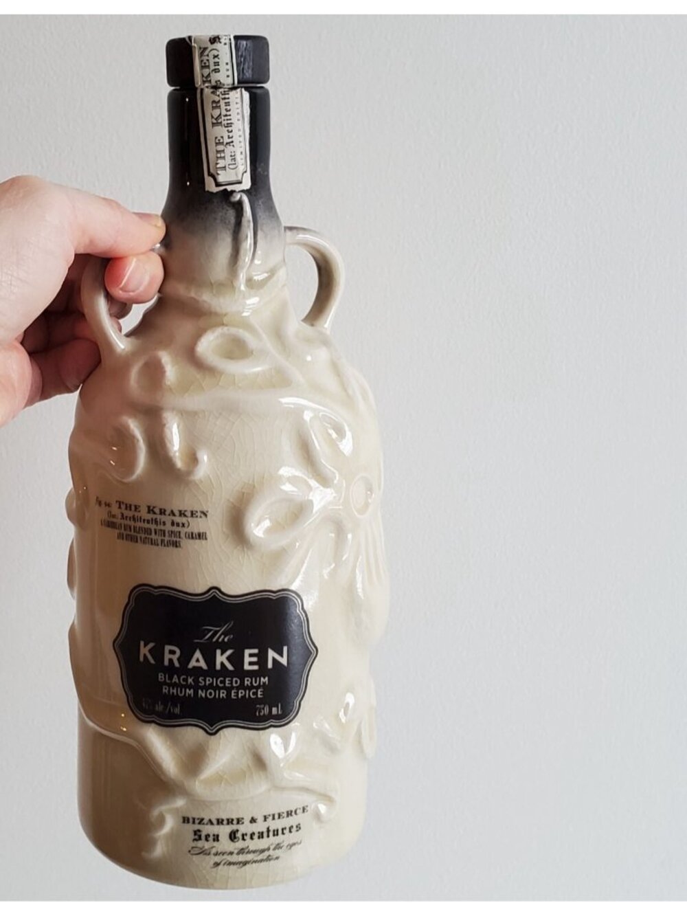 The Kraken Ceramic Rum Bottle Sea Monster EMPTY 750 ml - Picture 8 of 11